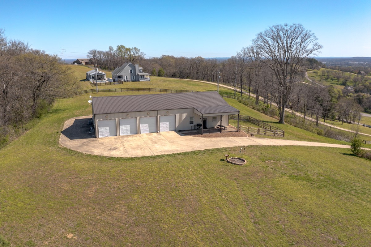1690 Ramblewood Drive Lewisburg TN 37091