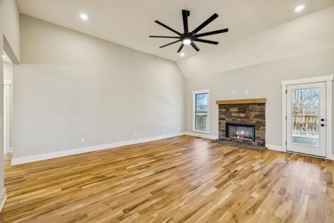 1183 Hangar Road Springfield TN 37172