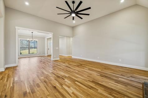 1183 Hangar Road Springfield TN 37172