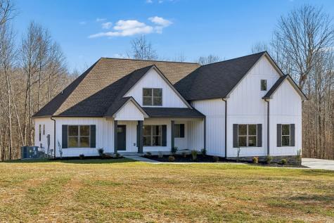 1183 Hangar Road Springfield TN 37172
