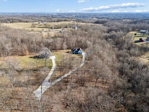 1183 Hangar Road Springfield TN 37172
