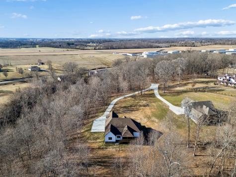 1183 Hangar Road Springfield TN 37172