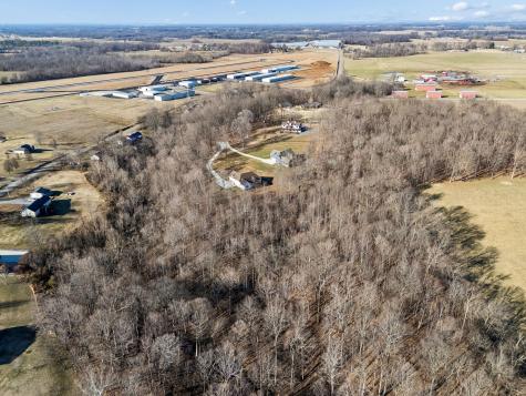 1183 Hangar Road Springfield TN 37172