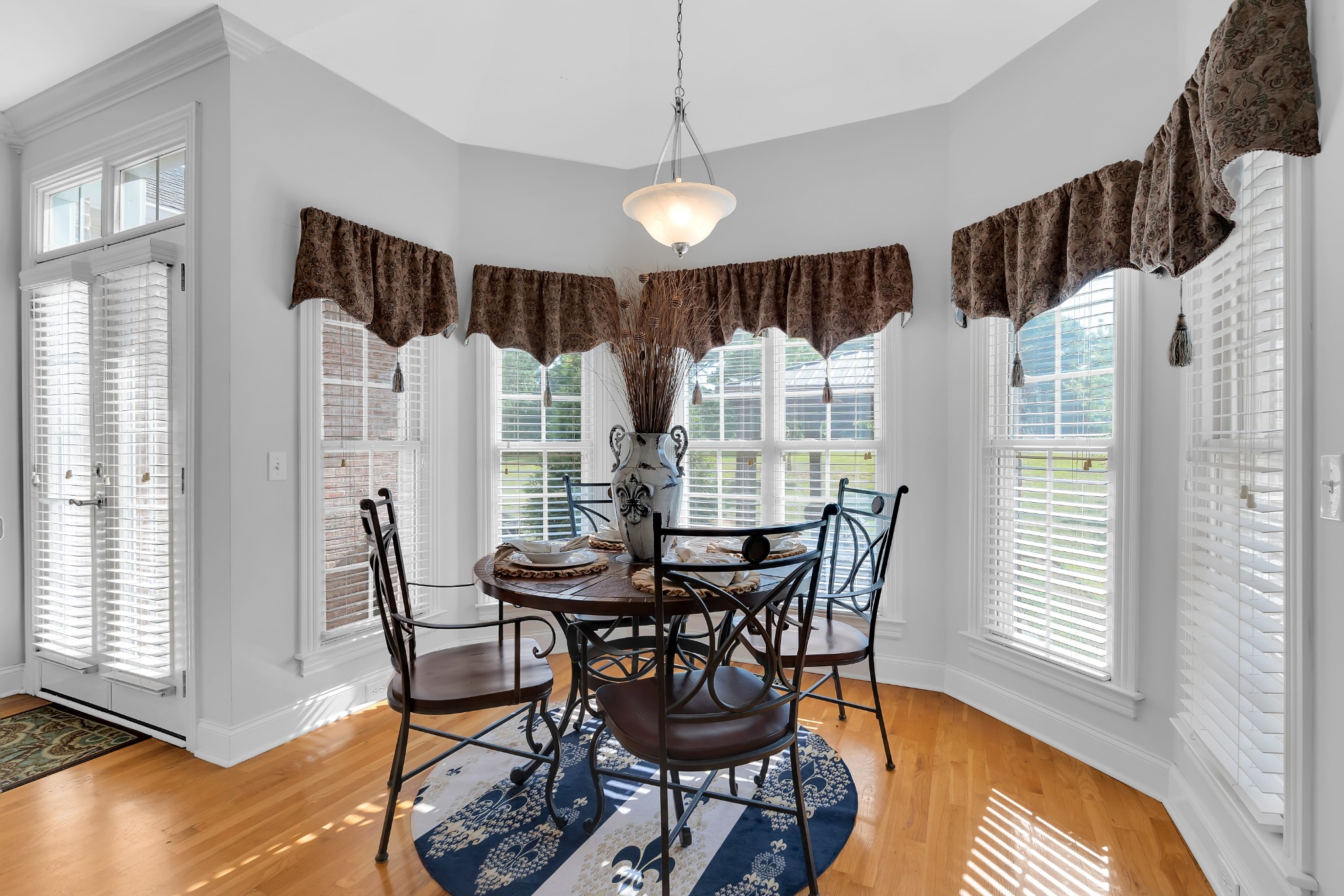 102 Waycross Drive Shelbyville TN 37160