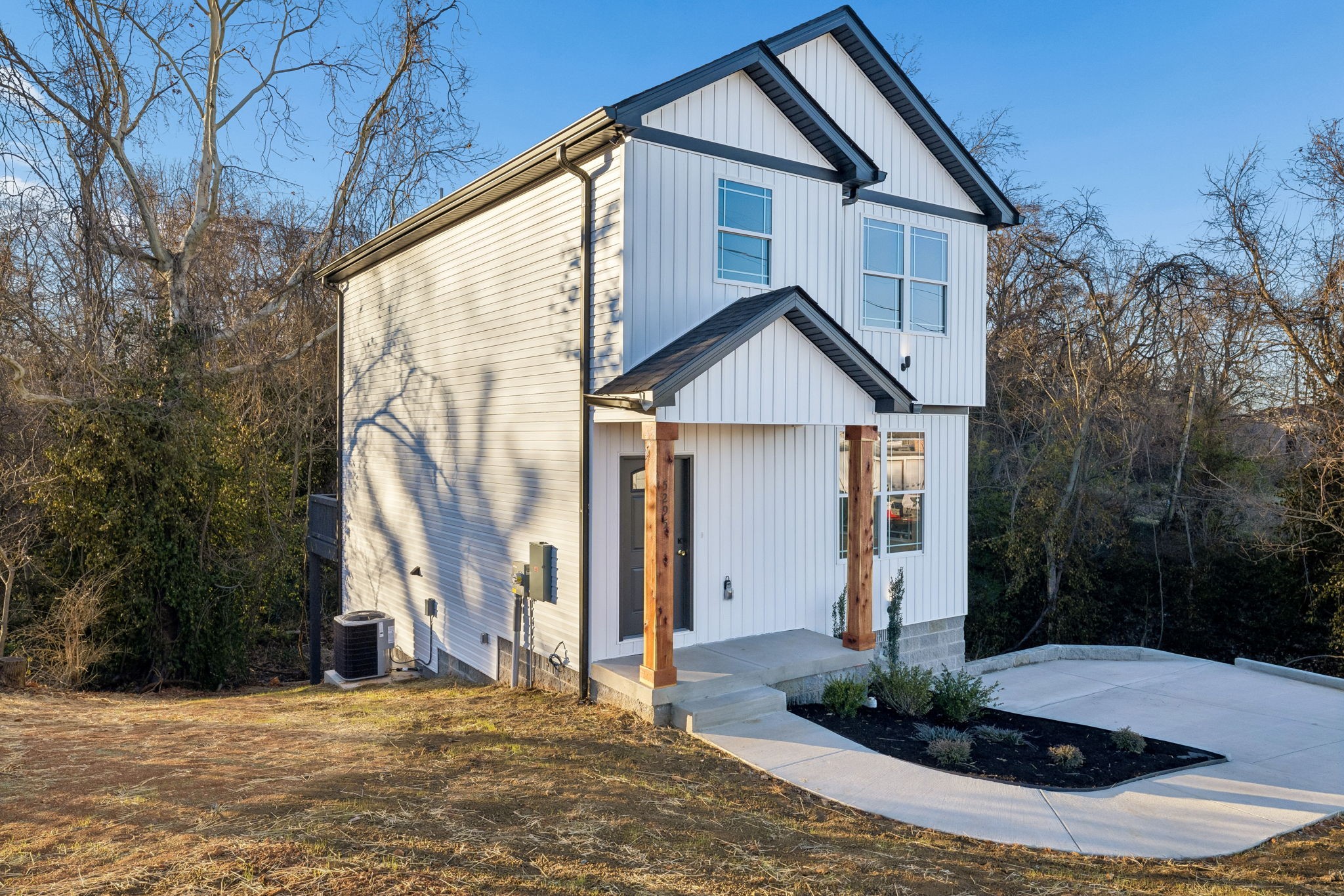 5295 Matthews Street Springfield TN 37172