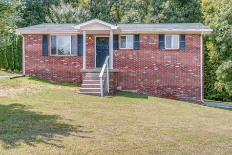 109 Gilliam Lane Dickson TN 37055