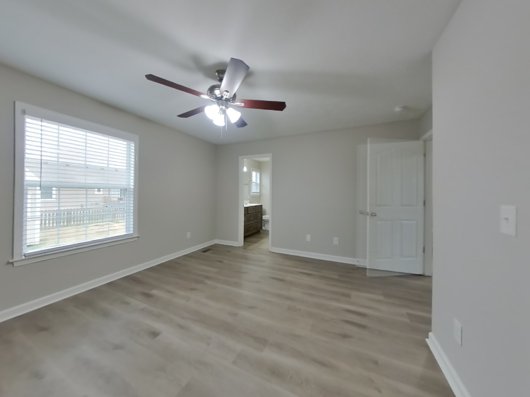 1820 Elizabeth Lane Columbia TN 38401