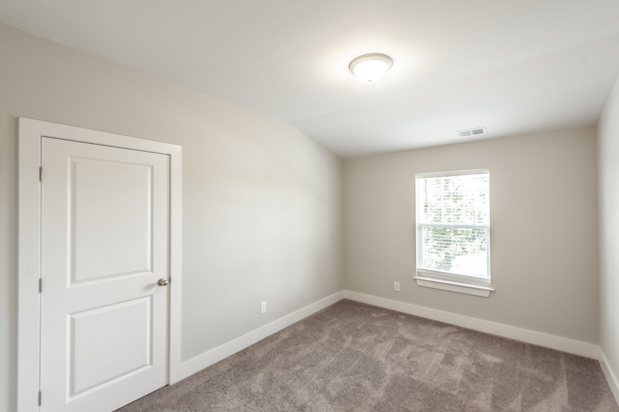 1144 Lock 4 Road Gallatin TN 37066