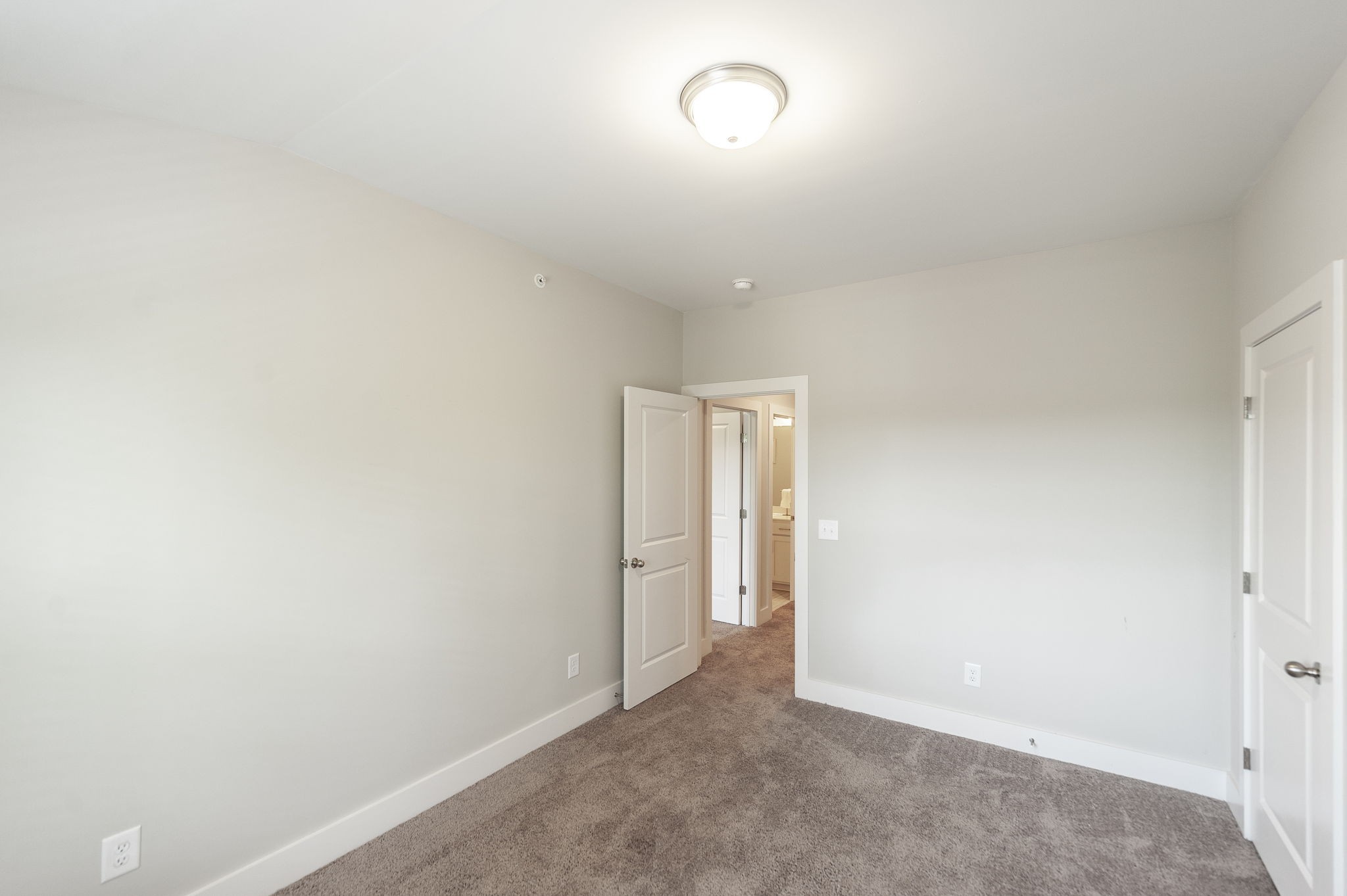 1144 Lock 4 Road Gallatin TN 37066