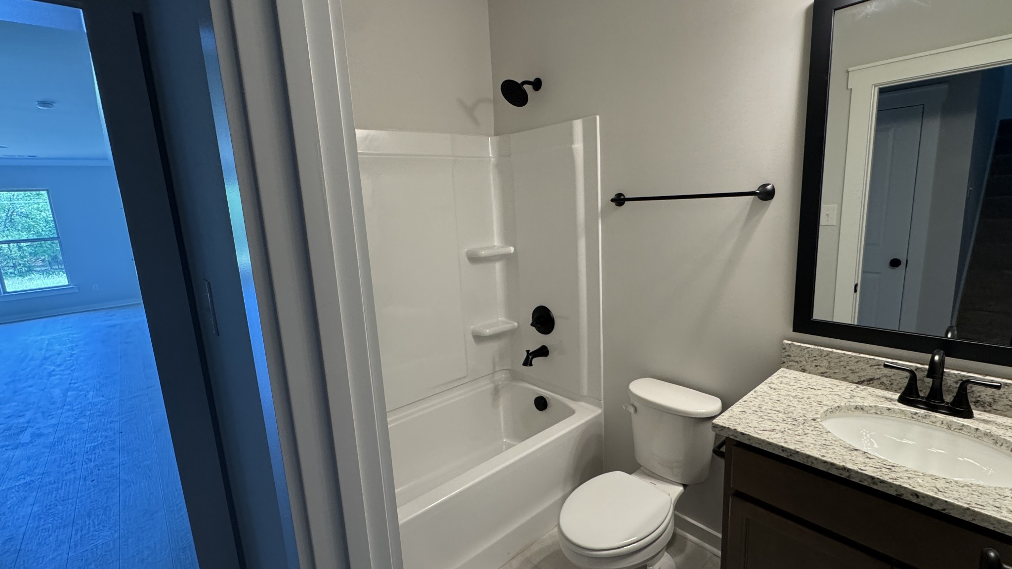 492 W Foxrun Springfield TN 37172
