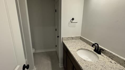492 W Foxrun Springfield TN 37172