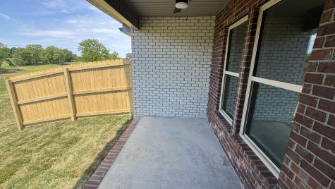 492 W Foxrun Springfield TN 37172