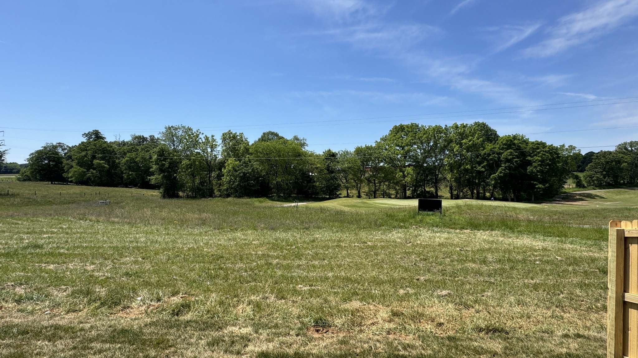 492 W Foxrun Springfield TN 37172