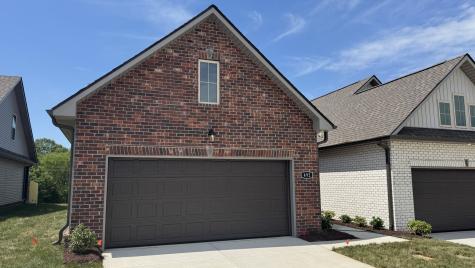 492 W Foxrun Springfield TN 37172