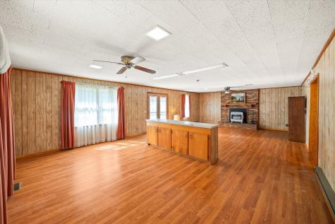 121 Bill Dudney Lane Gainesboro TN 38562