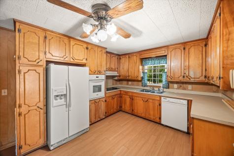 121 Bill Dudney Lane Gainesboro TN 38562