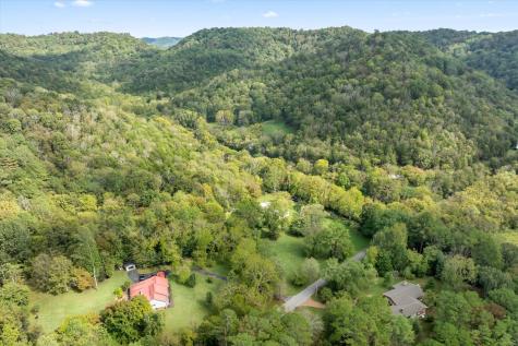 121 Bill Dudney Lane Gainesboro TN 38562