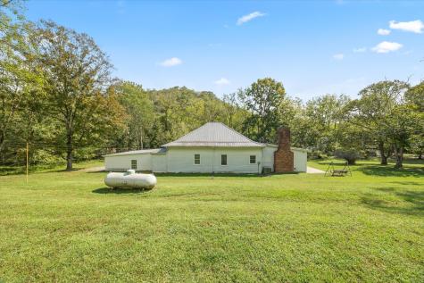 121 Bill Dudney Lane Gainesboro TN 38562