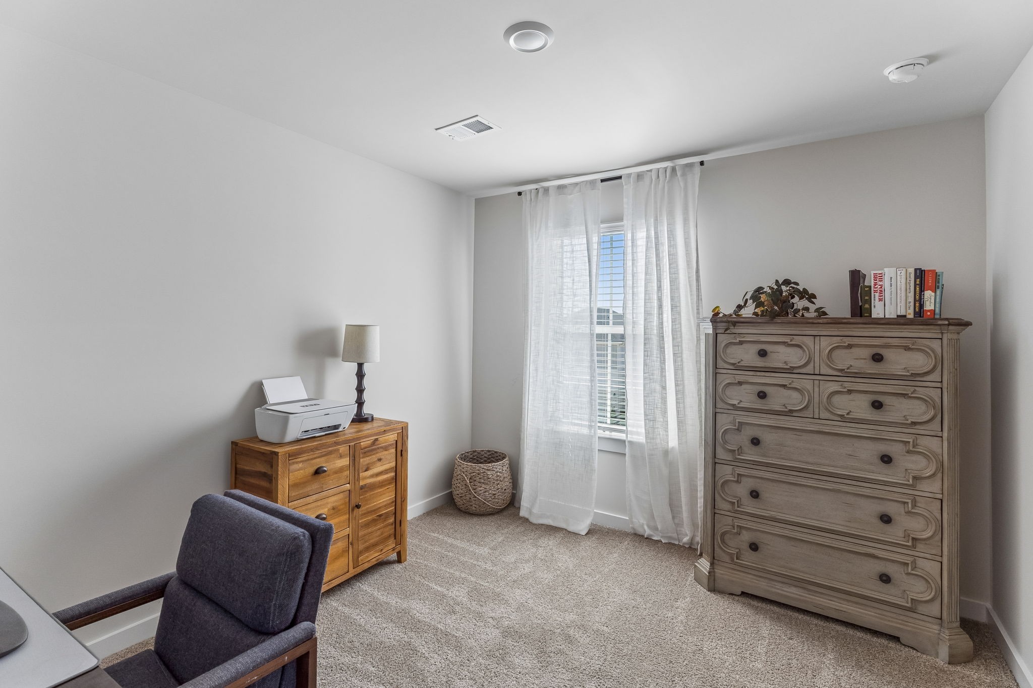 1735 Flora Grove Hermitage TN 37076