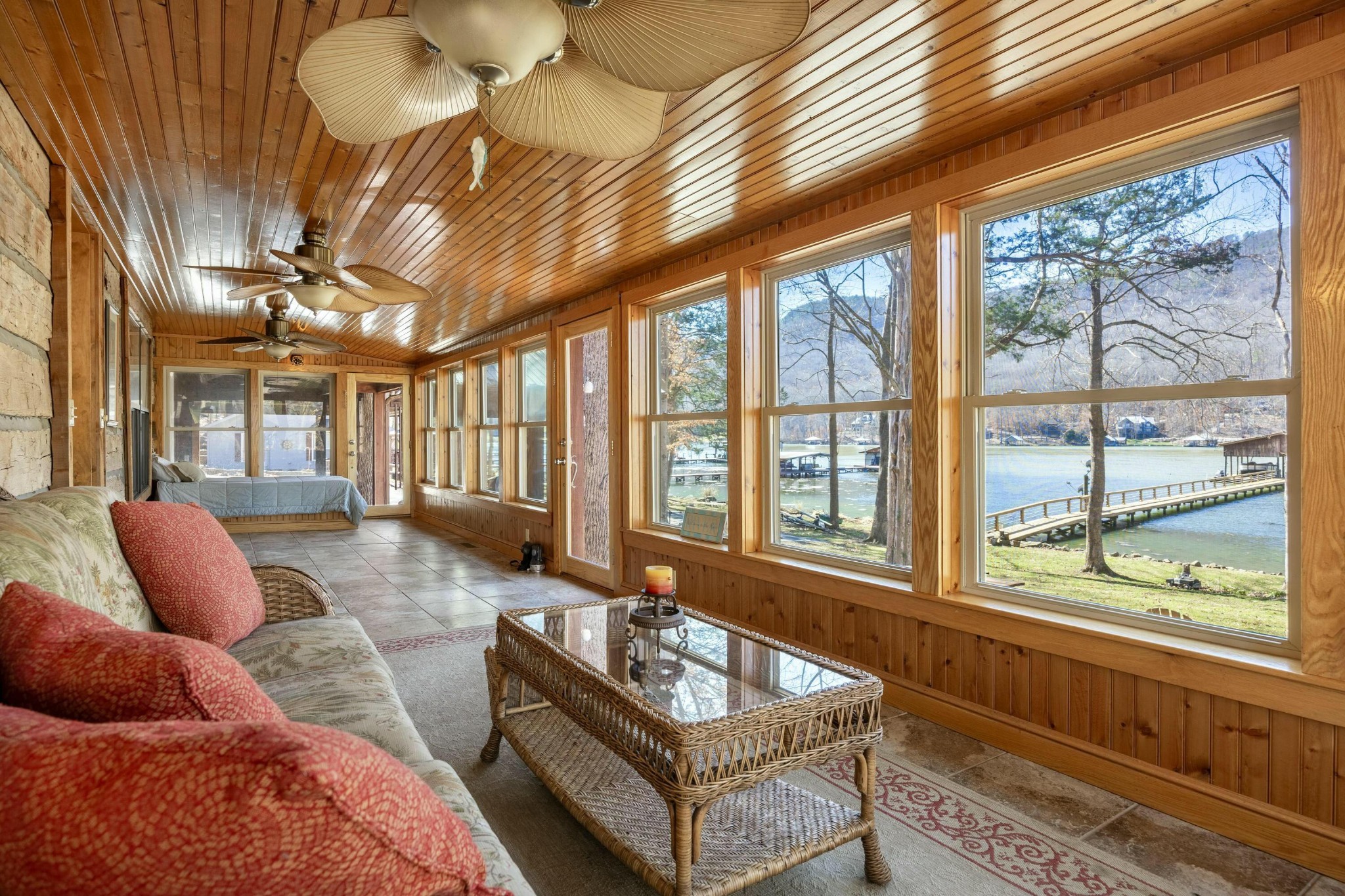 7286 Mullins Cove Road Whitwell TN 37397