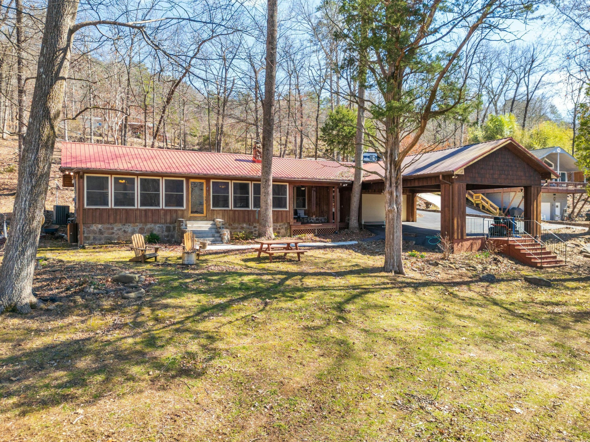 7286 Mullins Cove Road Whitwell TN 37397