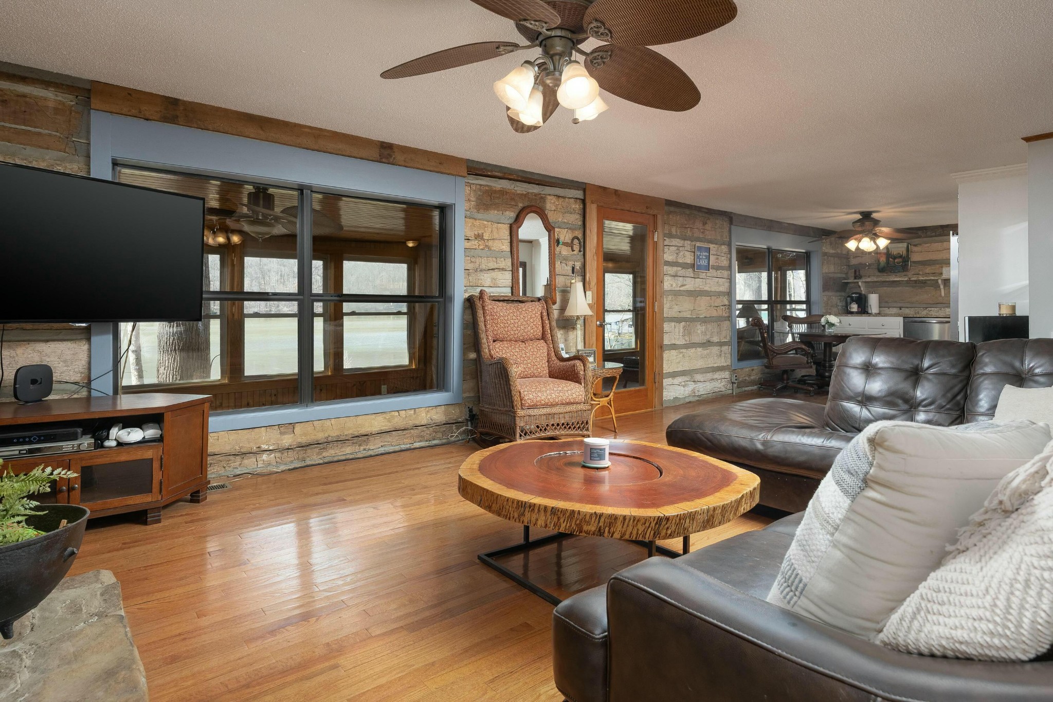 7286 Mullins Cove Road Whitwell TN 37397
