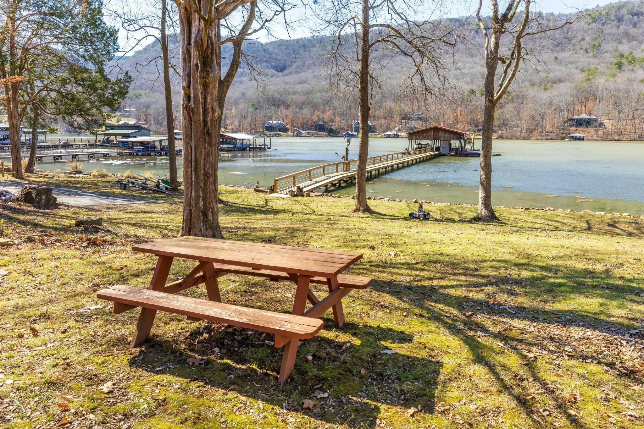 7286 Mullins Cove Road Whitwell TN 37397