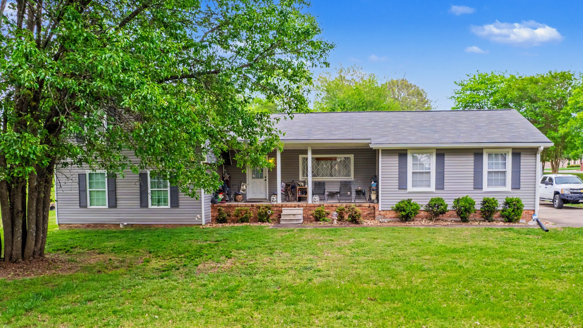 Gallatin TN, 1091 Browns Lane