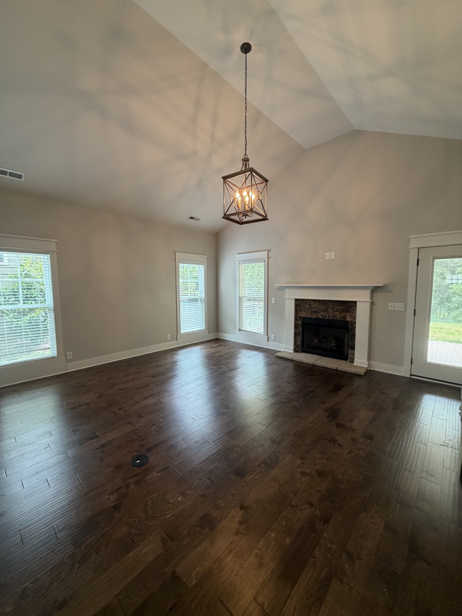 223 Rockcastle Drive Murfreesboro TN 37128