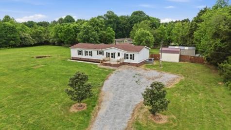 3059 Turkey Creek Loop Tullahoma TN 37388