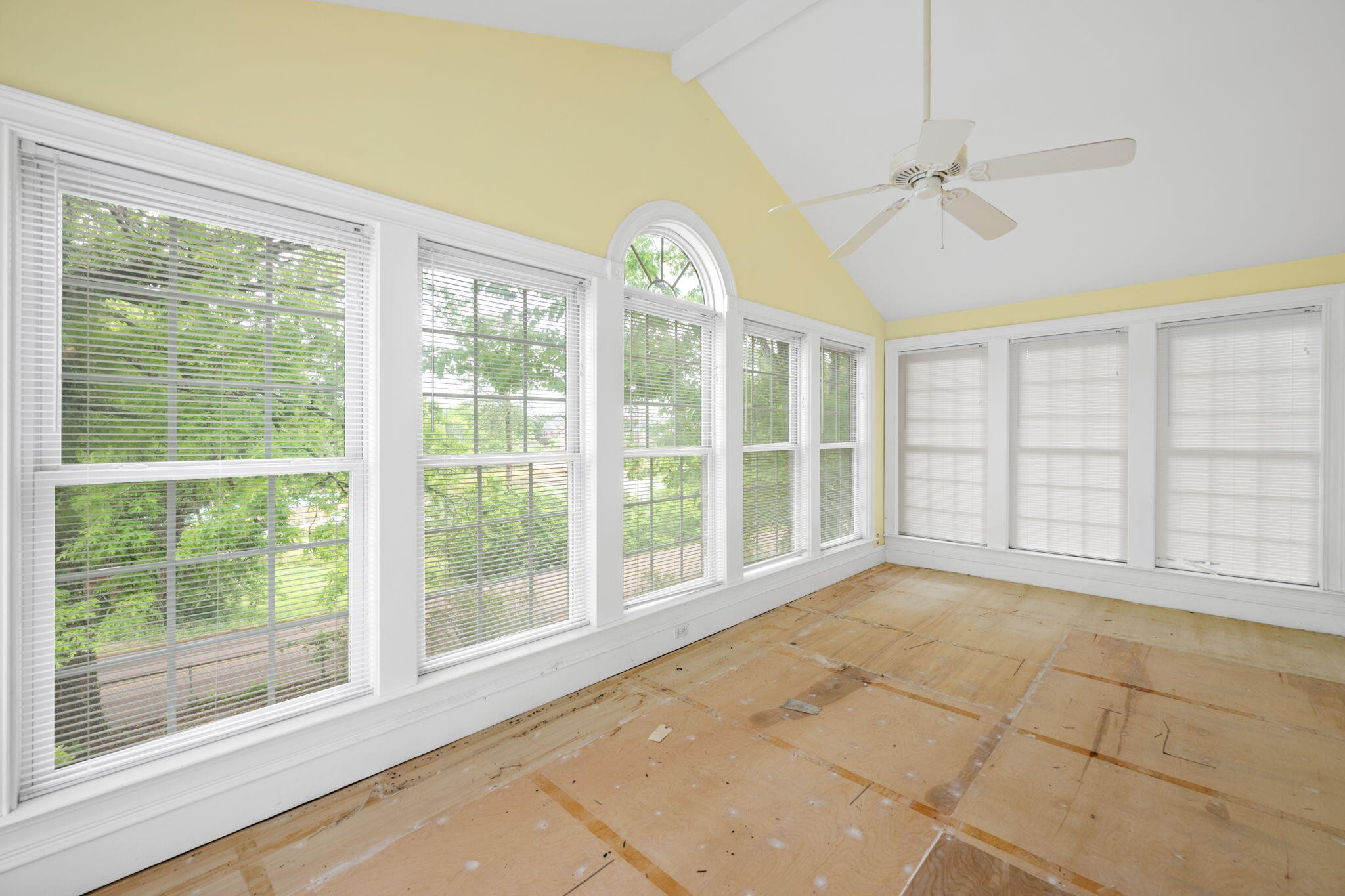 9114 Harrison Bay Road Harrison TN 37341