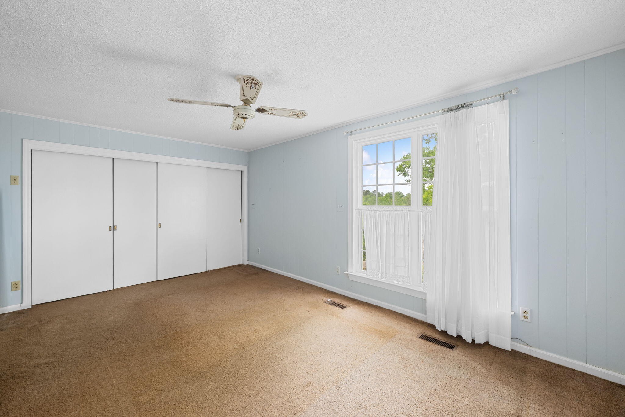 9114 Harrison Bay Road Harrison TN 37341