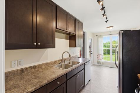9060 Old Nashville Road Bon Aqua TN 37025