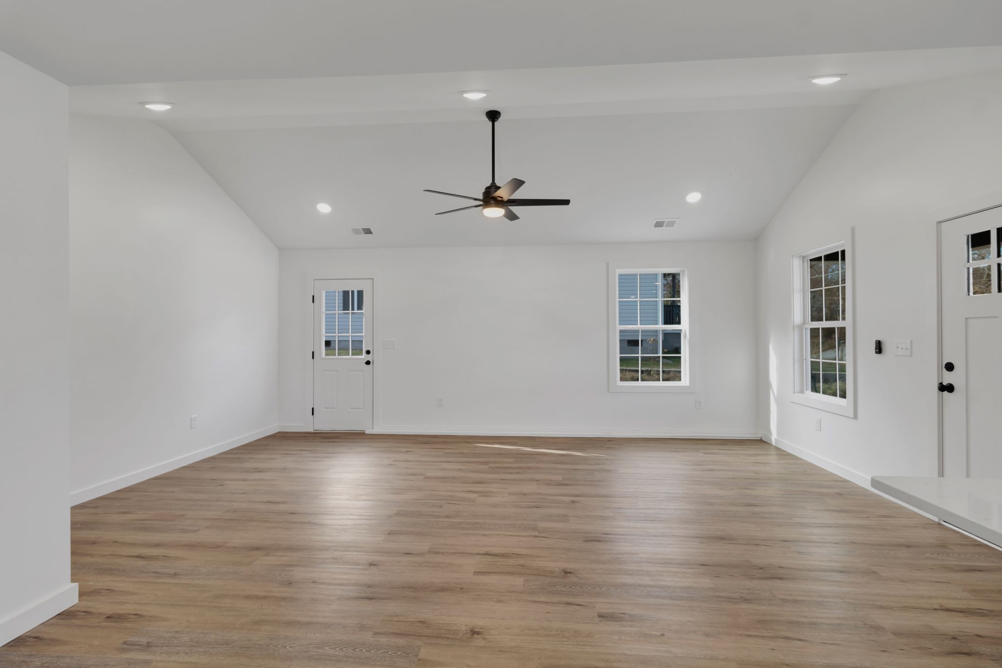 138 Greentop Street Hartsville TN 37074