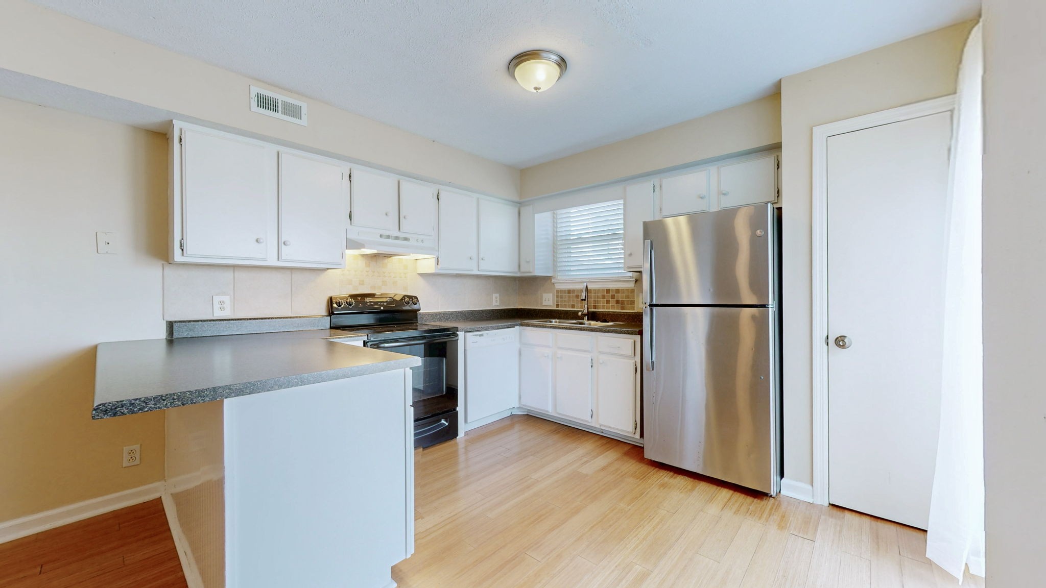 528 Debbie Drive Hermitage TN 37076