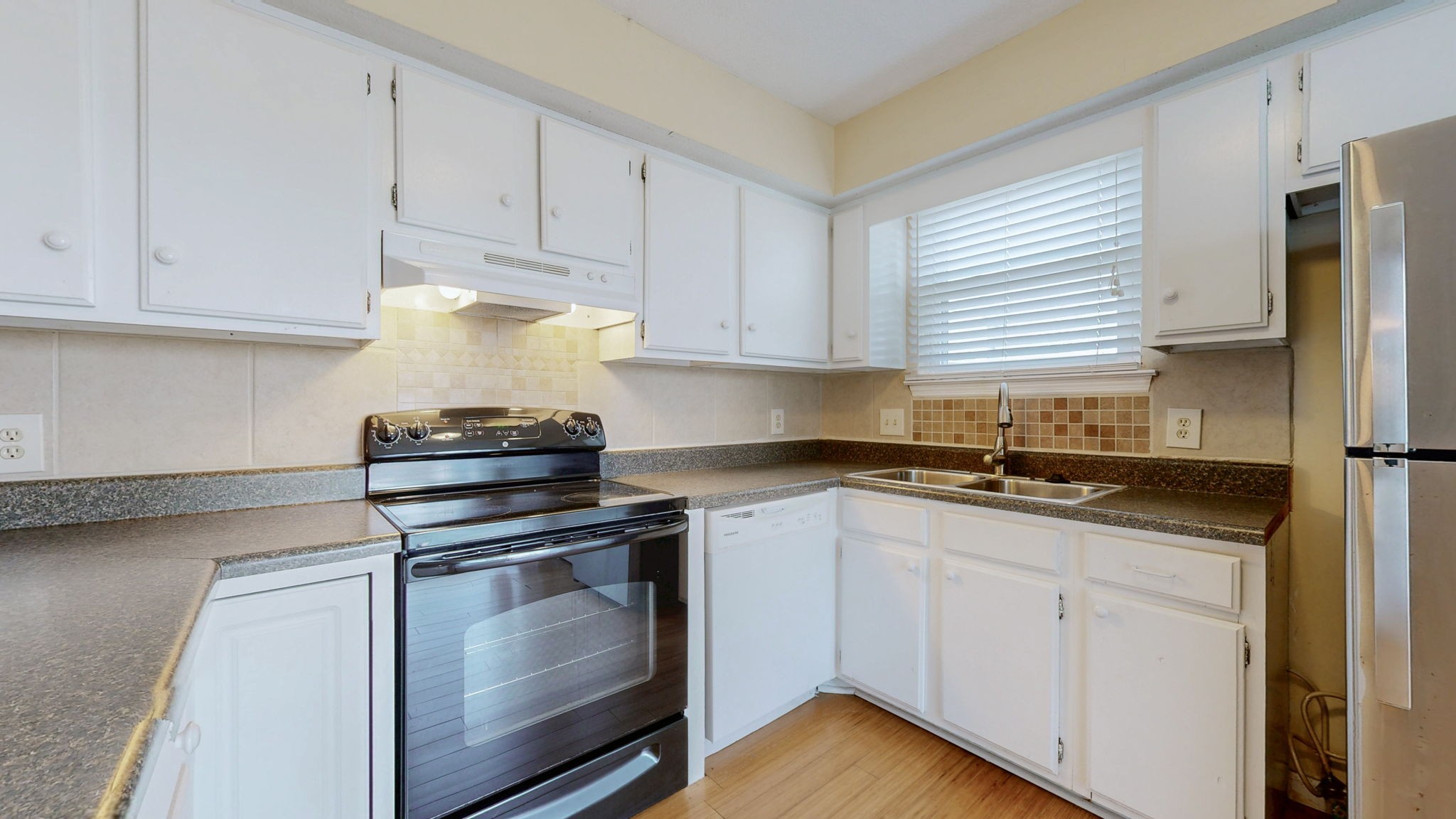 528 Debbie Drive Hermitage TN 37076