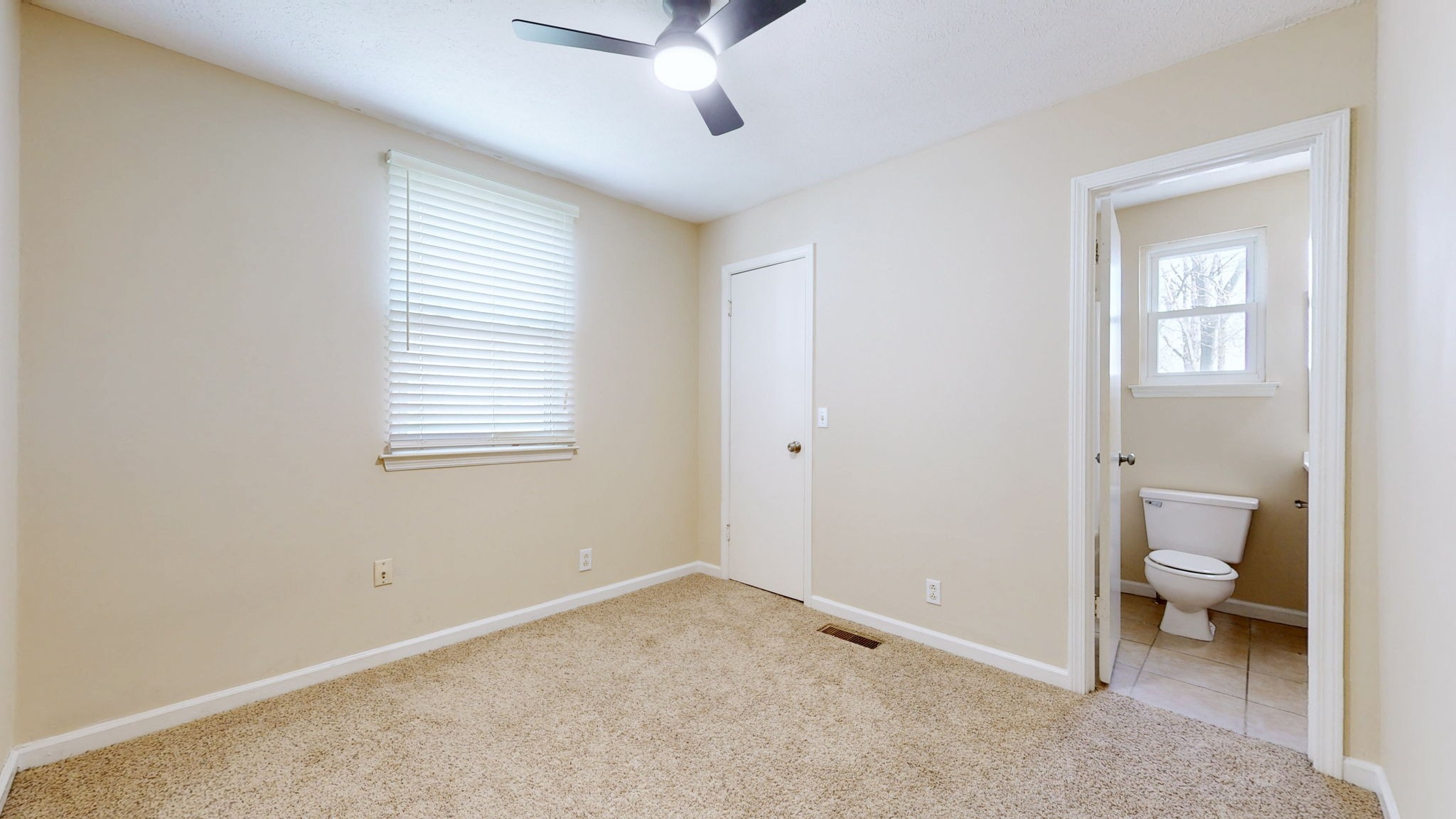 528 Debbie Drive Hermitage TN 37076