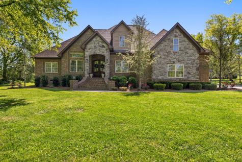 1234 Rock Springs Road Bethpage TN 37022