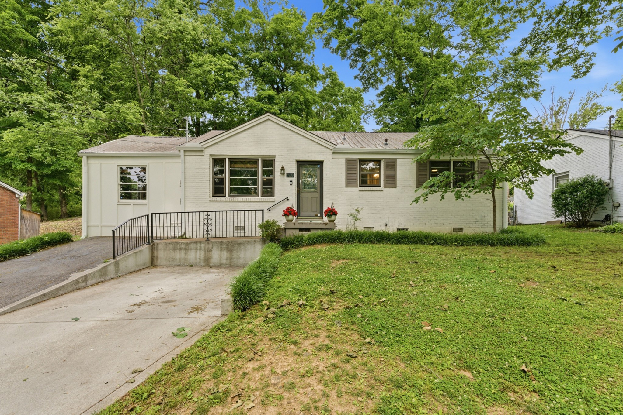 520 Cottonwood Drive Nashville TN 37214