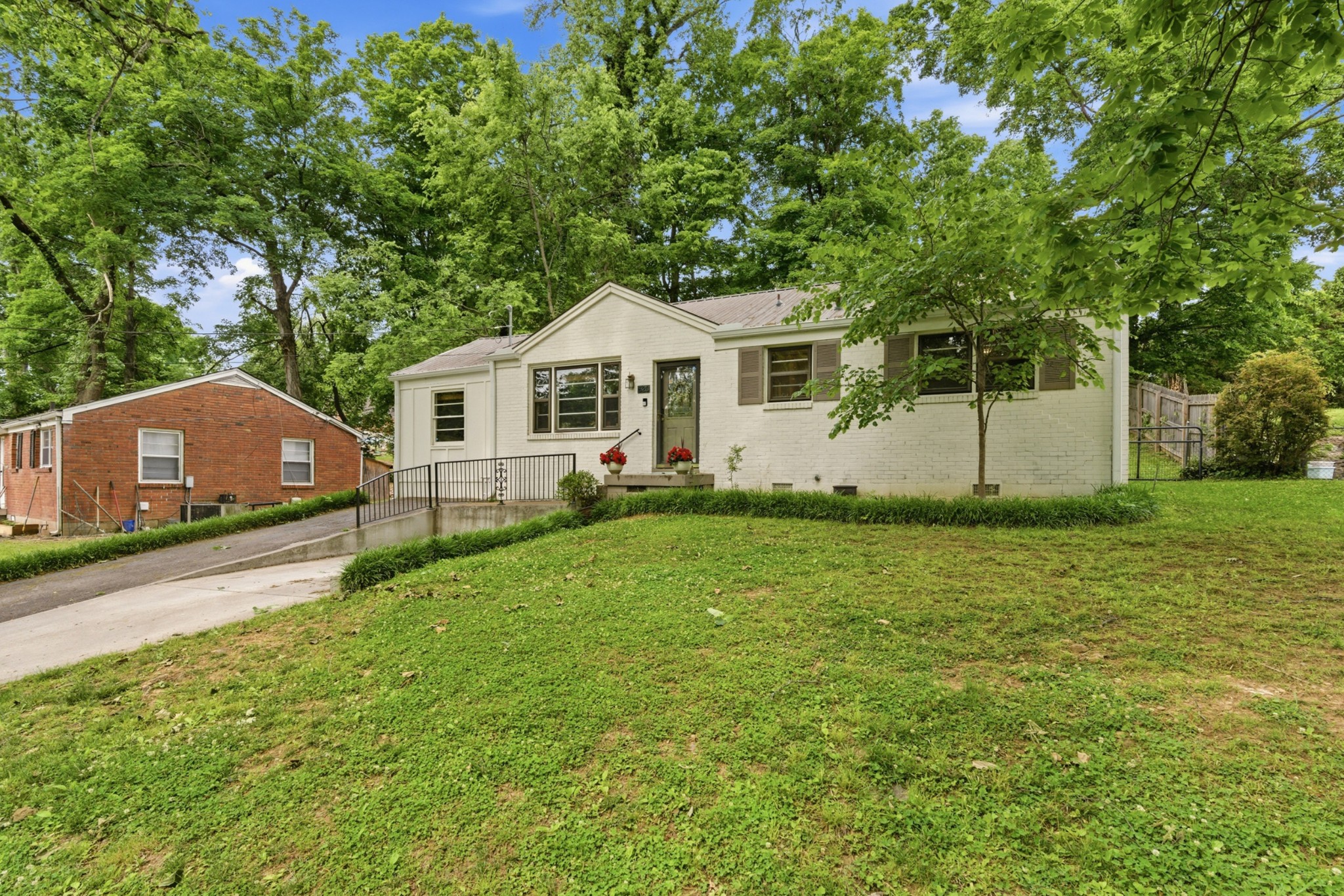 520 Cottonwood Drive Nashville TN 37214