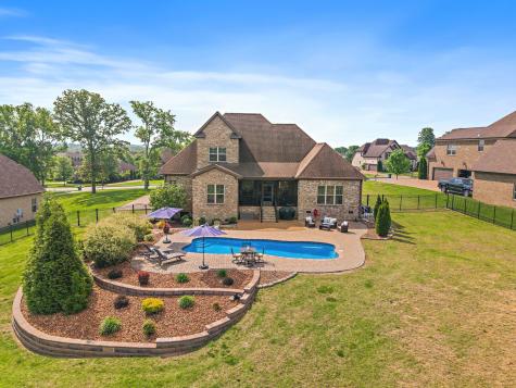 715 Farmington Drive Lebanon TN 37087