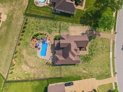 715 Farmington Drive Lebanon TN 37087