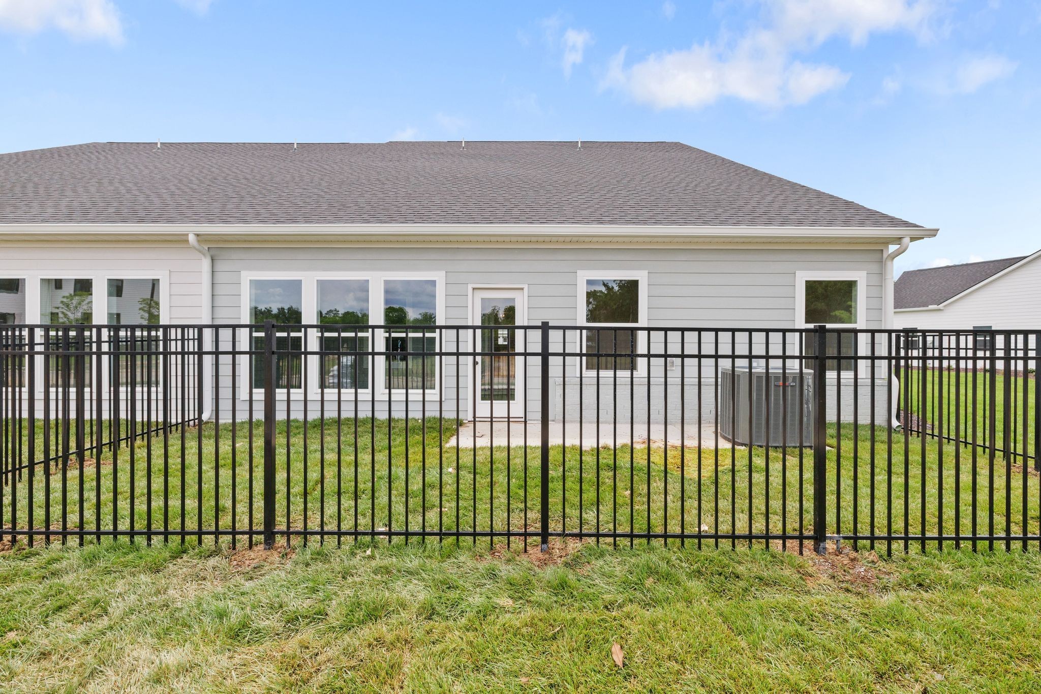 2033 Grace Johns Circle Murfreesboro TN 37128