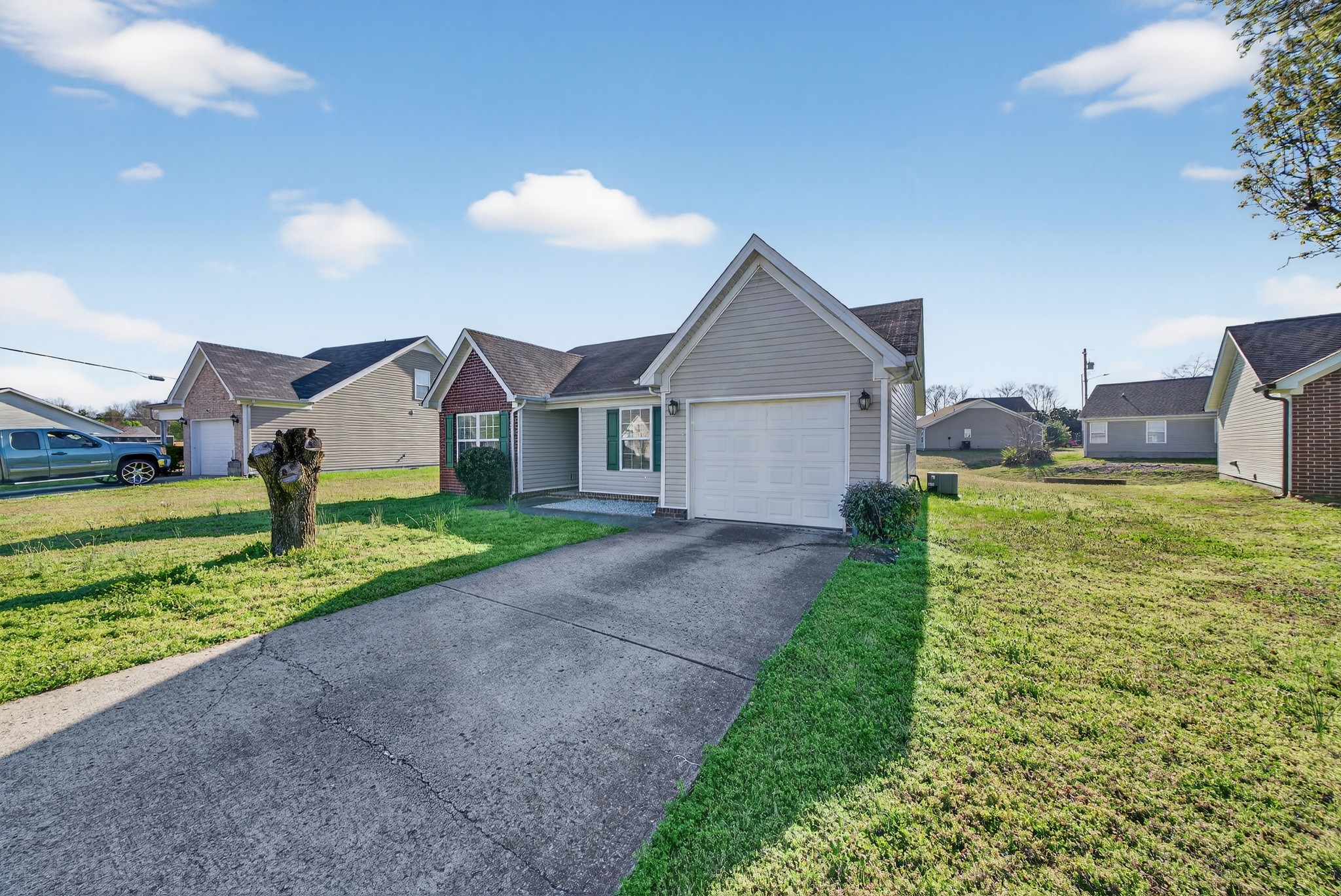 7232 Ole Nottingham Drive Antioch TN 37013