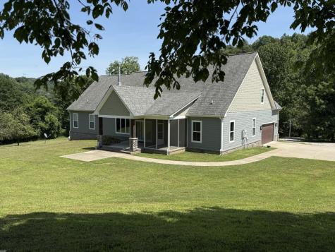 2145 Honey Prong Road Hartsville TN 37074