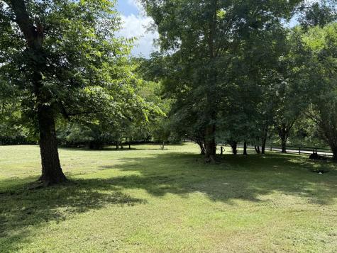 2145 Honey Prong Road Hartsville TN 37074