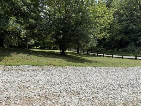 2145 Honey Prong Road Hartsville TN 37074