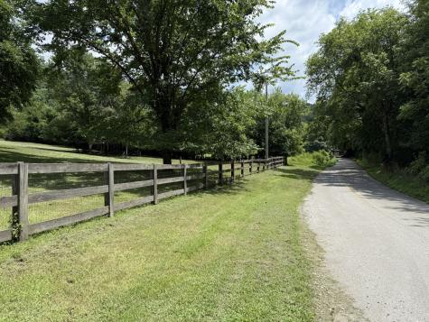 2145 Honey Prong Road Hartsville TN 37074