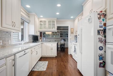 2701 Hemingway Drive Nashville TN 37215