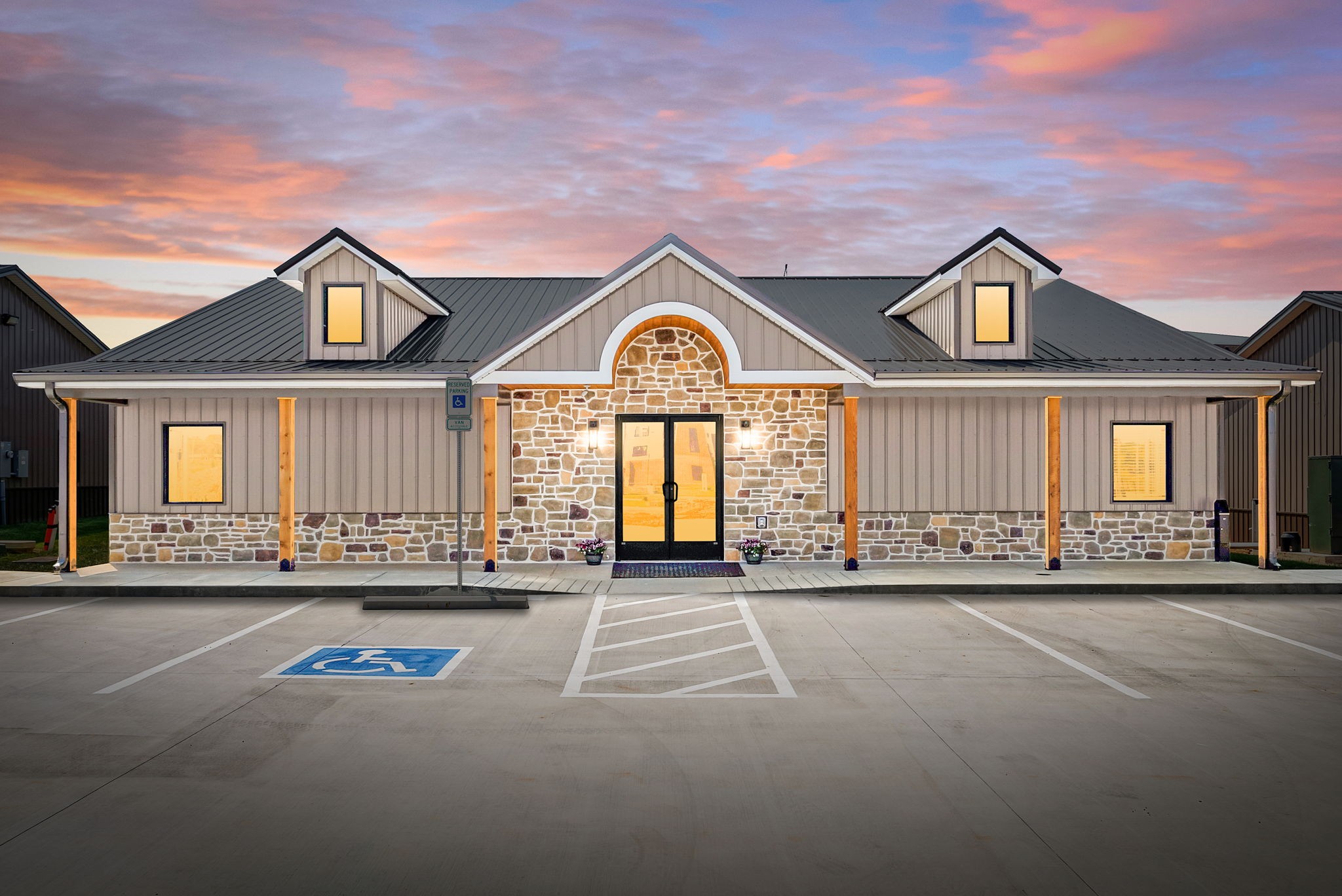 2510 Pea Ridge Road Building G 125 Clarksville TN 37040